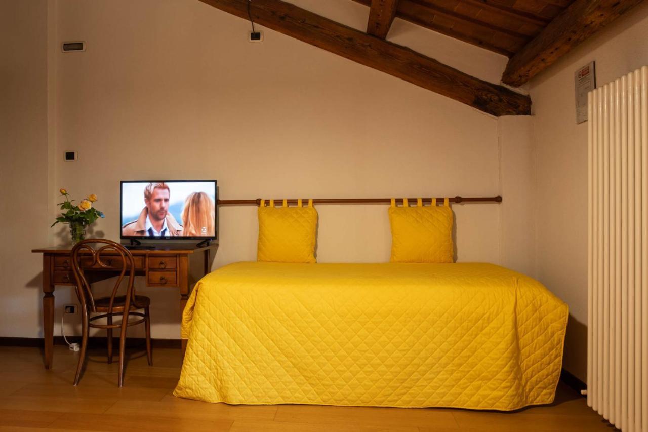 Agriturismo Le 4 Rose Vescovana Luaran gambar